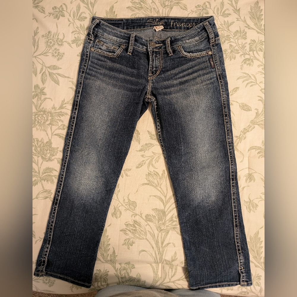 Silver Jeans Women's Low Rise Frances Capri
